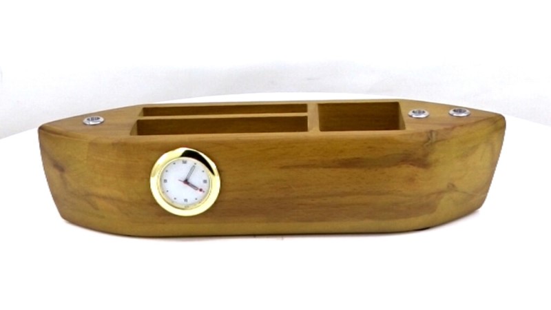 Boat Shape Wooden Desk Holder