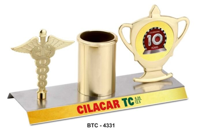 Celebrating Milestones in Healthcare – Functional Desk Award for Service & Excellence