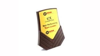 Chevron Base Wooden Award – Premium Institutional...