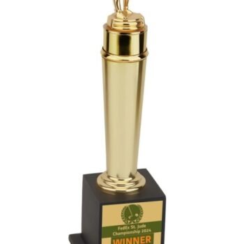 Classic Golf Champion Trophy – Celebrate Excellence...