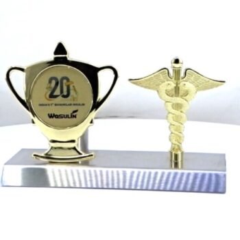 Compact Recognition Piece – Elegant & Cost-Effective...