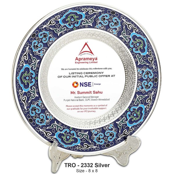 Corporate Plaques Silver – Timeless Recognition for Business Milestones