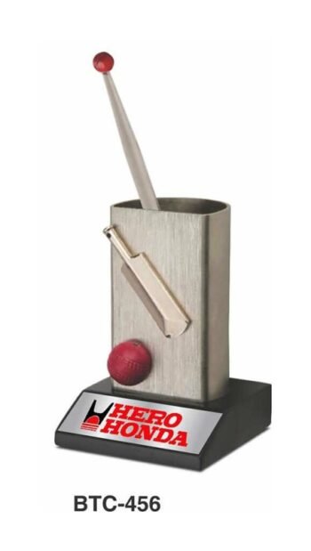 Cricket Theme Pen Holder – Sports-Inspired Corporate...