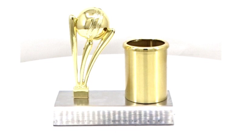 Cricket Trophy Pen Stand