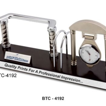 Executive Desk Set with Clock – Corporate...