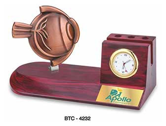 Eye Theme Wooden Desk Set