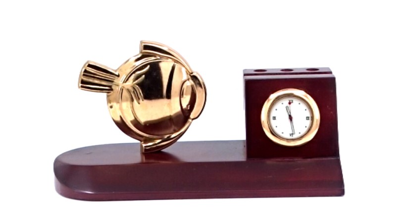 Eye Theme Wooden Desk Set