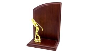 Golden Golfer Award – Elegant Trophy for...