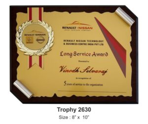 Golden Laurel Long Service Award – Corporate Loyalty & HR Recognition Plaque