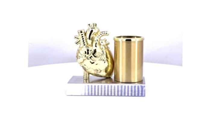 Heart Pen Stand – Stylish & Functional Desk Accessory