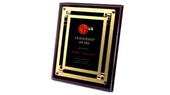 Leadership Plaque with Luxe Corners – Premium...