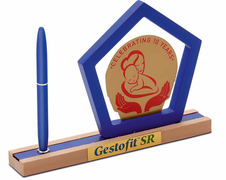 Milestone Celebration Desk Stand – Elegant Recognition for Achievements
