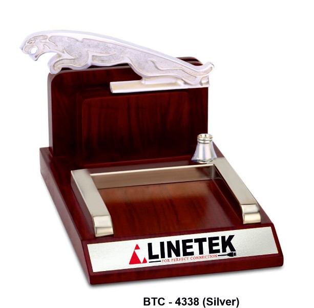 Power Prestige Desk Stand – Automotive-Inspired Executive Accessory