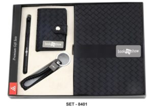 Premium Gift Set with Rotating Keychain & RFID Blocking Card Holder