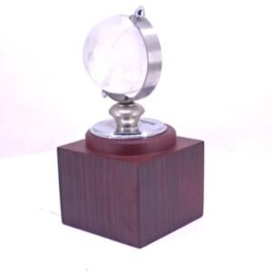 Rotating Globe Desktop – Elegant Executive Desk Decor & Educational Accent