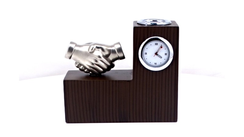 Silver Handshake Pen Stand With Clock