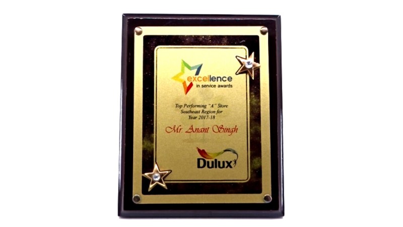 Star Performer Plaque with Gem Accents – Premium Retail & Performance Recognition Award