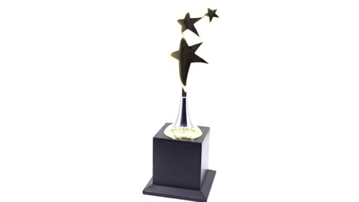 Triple Star in Metallic Finish Trophy