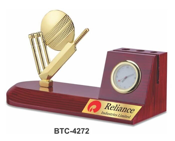 Wooden Cricket Desk Organiser With Clock