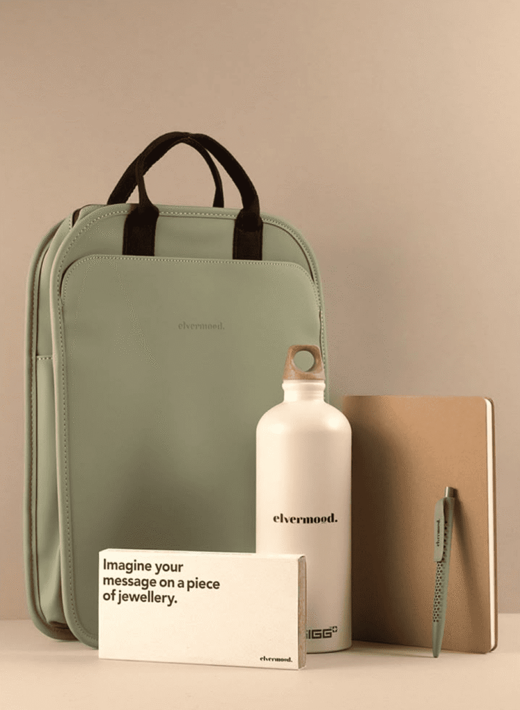 Da-la-Bienvenida-a-tus-empleados_-Welcome-Pack-personalizados (1)